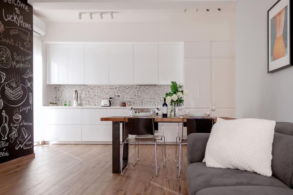 Apartment Lucky Near Train Station And Center *